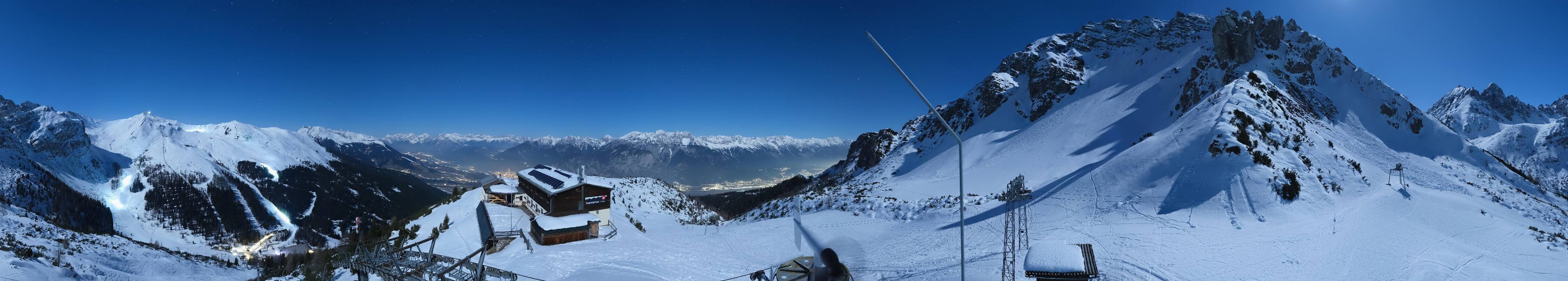 Archiv Foto Webcam Axams: Blick vom Birgitzköpflhaus