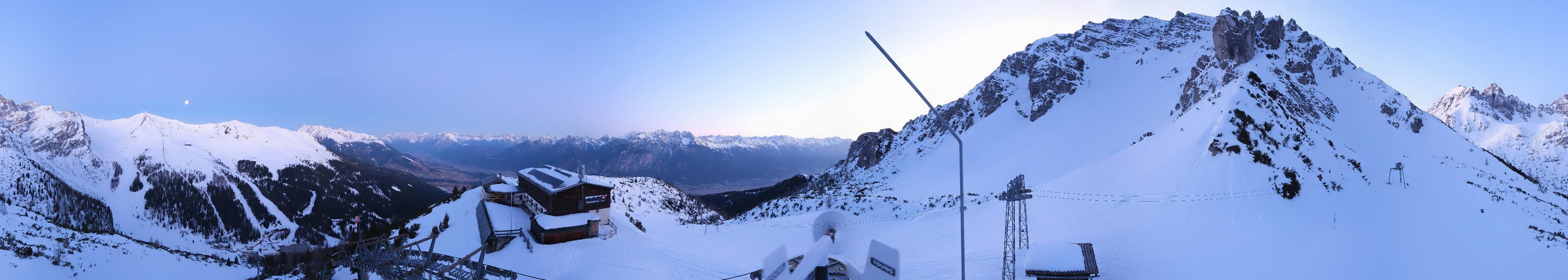 Archiv Foto Webcam Axams: Blick vom Birgitzköpflhaus