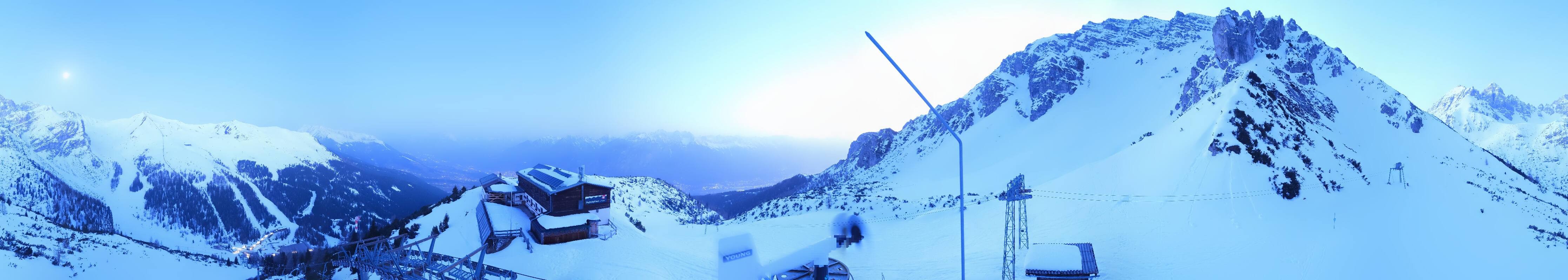 Archiv Foto Webcam Axams: Blick vom Birgitzköpflhaus