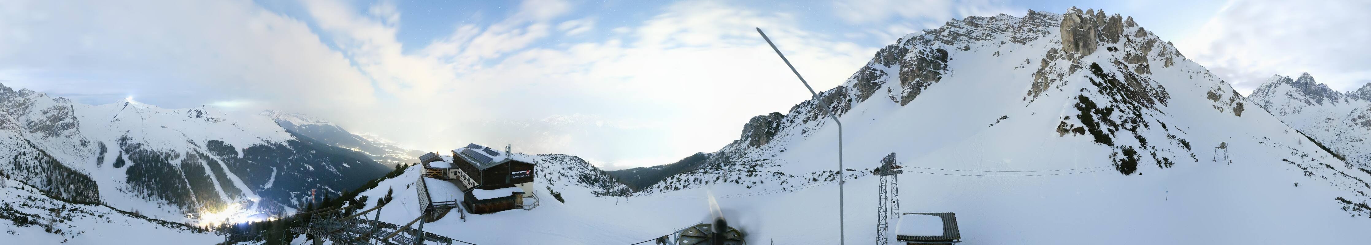Archiv Foto Webcam Axams: Blick vom Birgitzköpflhaus