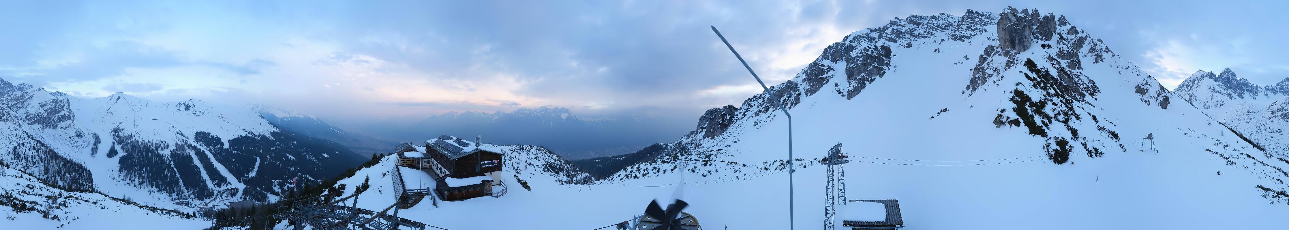 Archiv Foto Webcam Axams: Blick vom Birgitzköpflhaus