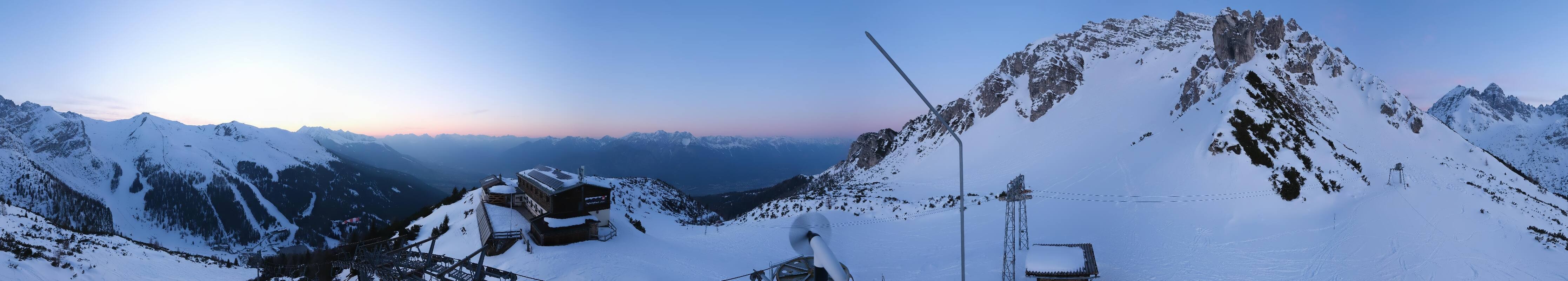 Archiv Foto Webcam Axams: Blick vom Birgitzköpflhaus