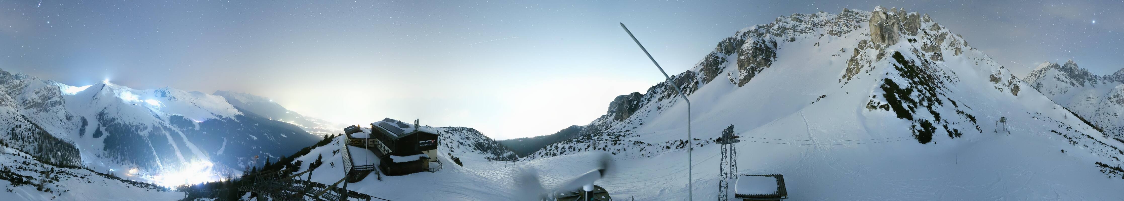 Archiv Foto Webcam Axams: Blick vom Birgitzköpflhaus