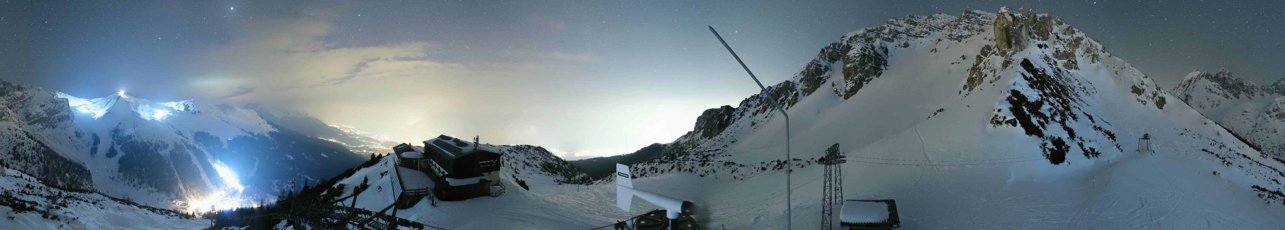 Archiv Foto Webcam Axams: Blick vom Birgitzköpflhaus