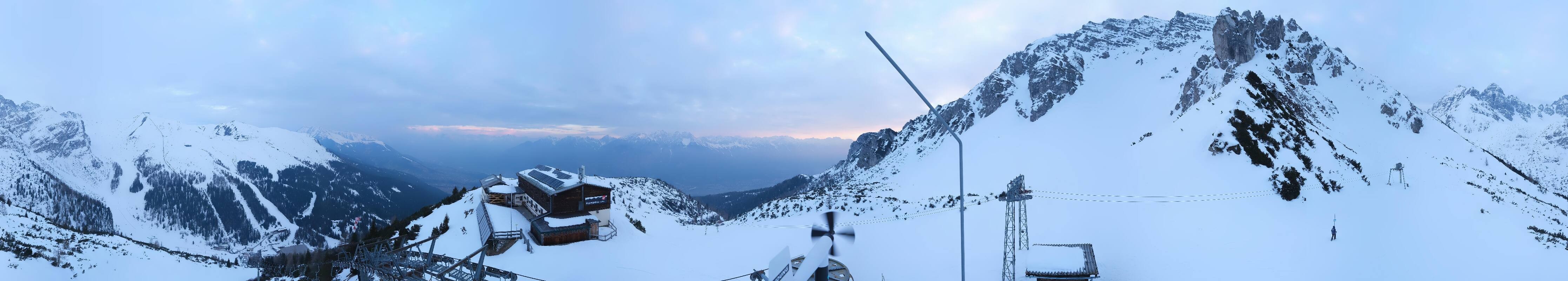 Archiv Foto Webcam Axams: Blick vom Birgitzköpflhaus