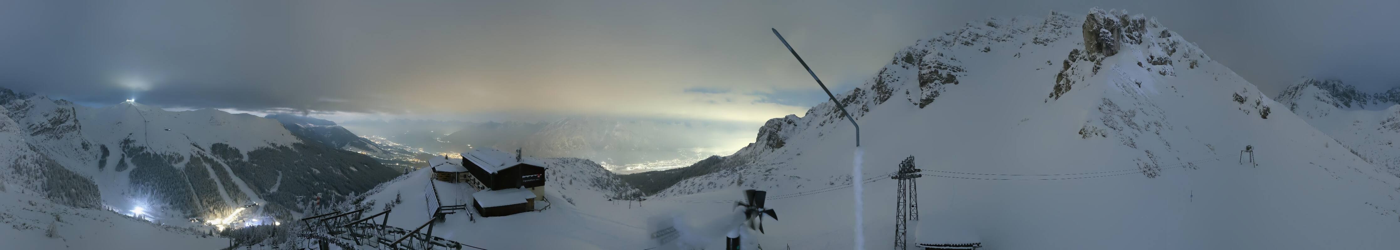 Archiv Foto Webcam Axams: Blick vom Birgitzköpflhaus