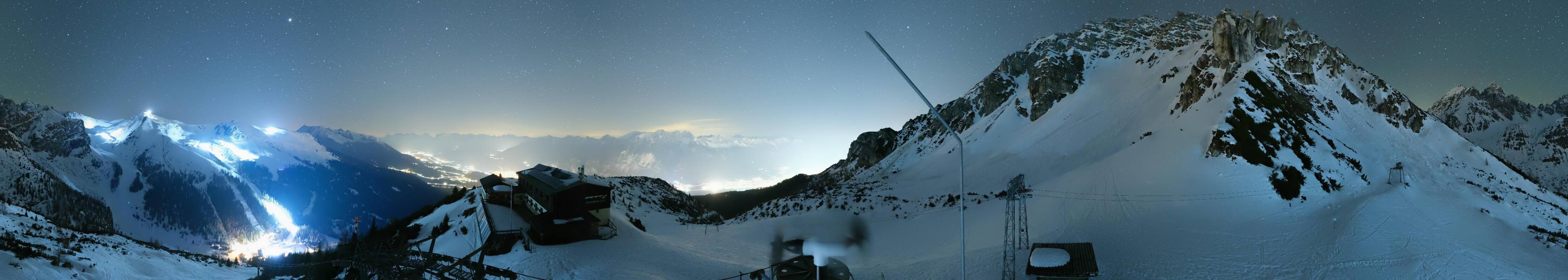 Archiv Foto Webcam Axams: Blick vom Birgitzköpflhaus