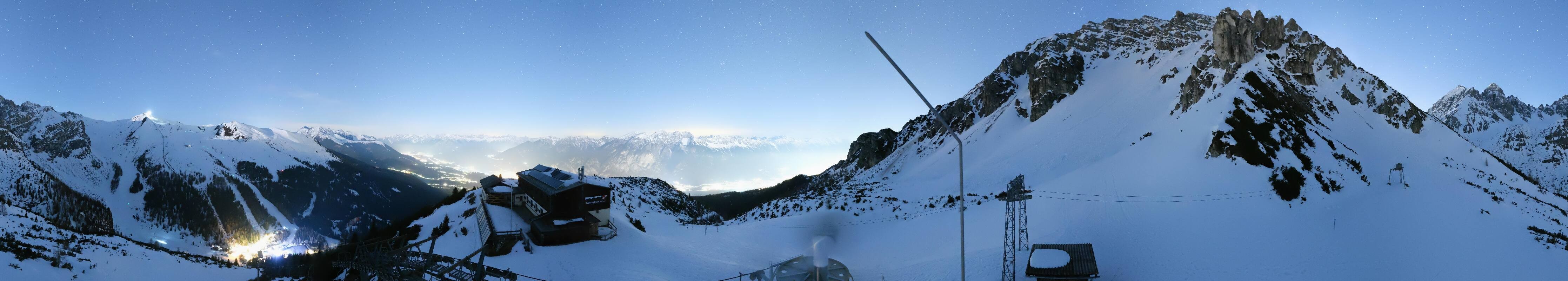 Archiv Foto Webcam Axams: Blick vom Birgitzköpflhaus