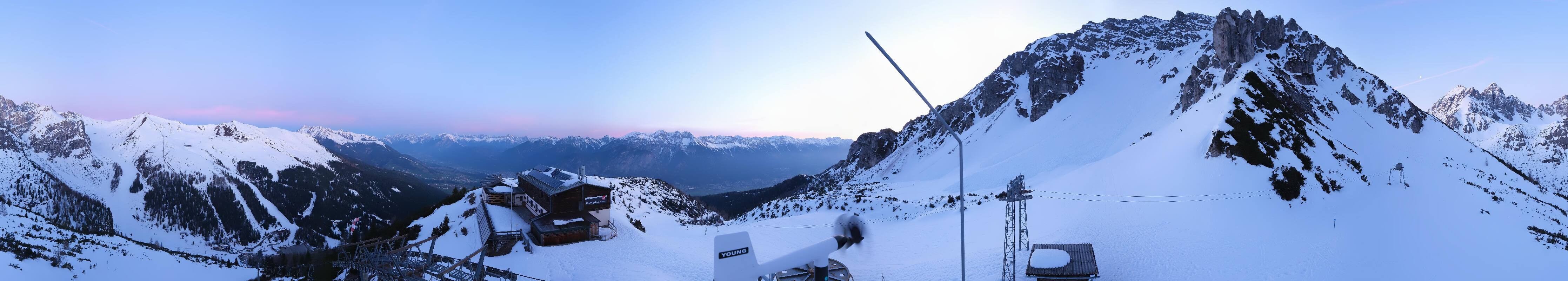 Archiv Foto Webcam Axams: Blick vom Birgitzköpflhaus