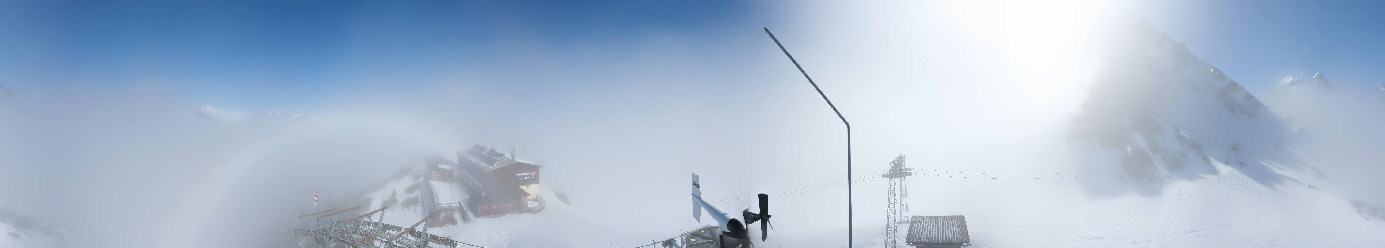 Archived image Webcam Axams: View Birgitzköpflhaus