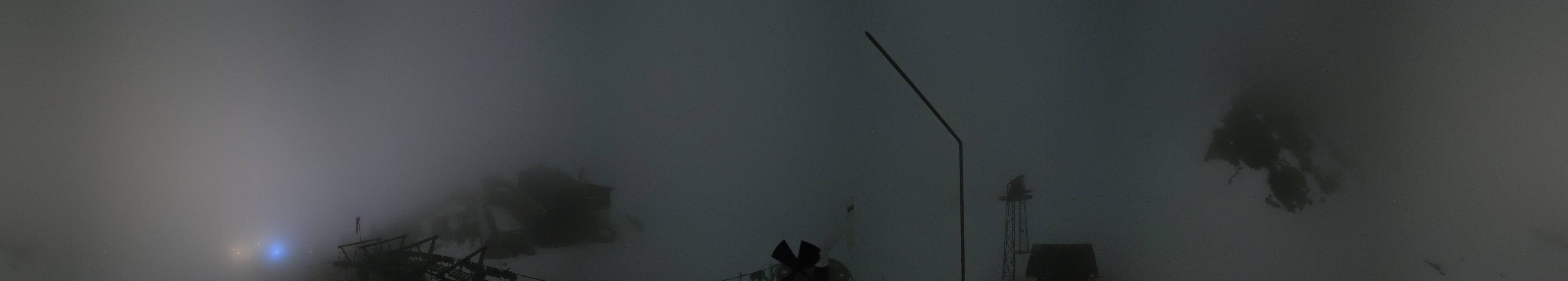 Archived image Webcam Axams: View Birgitzköpflhaus