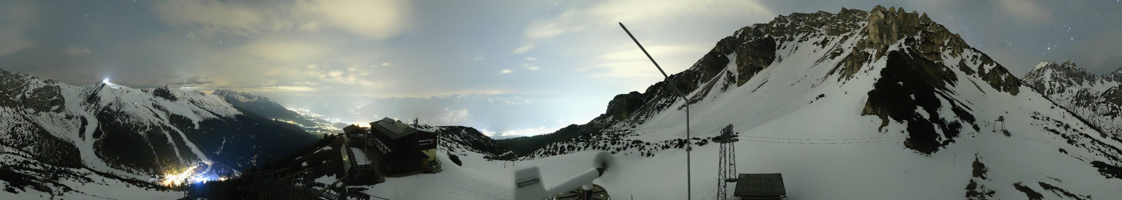 Archiv Foto Webcam Axams: Blick vom Birgitzköpflhaus