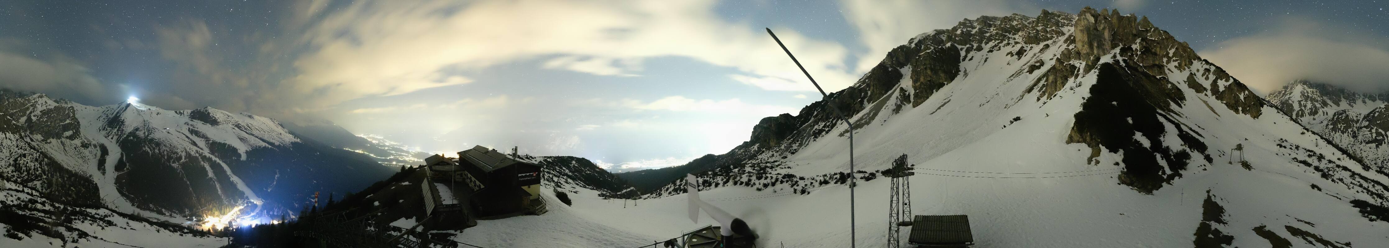 Archiv Foto Webcam Axams: Blick vom Birgitzköpflhaus