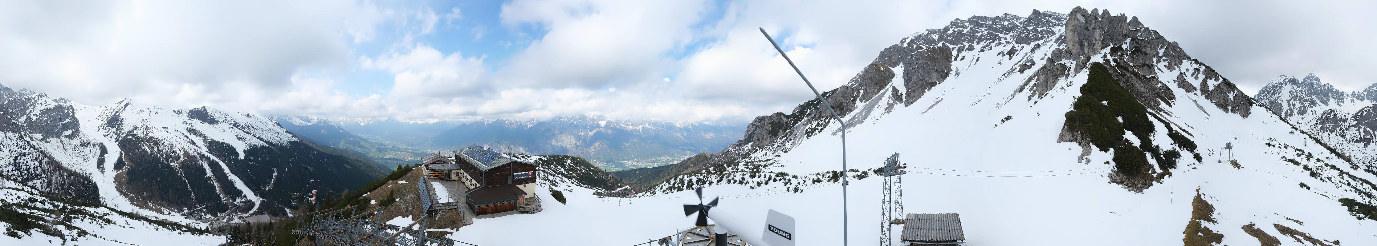 Archiv Foto Webcam Axams: Blick vom Birgitzköpflhaus