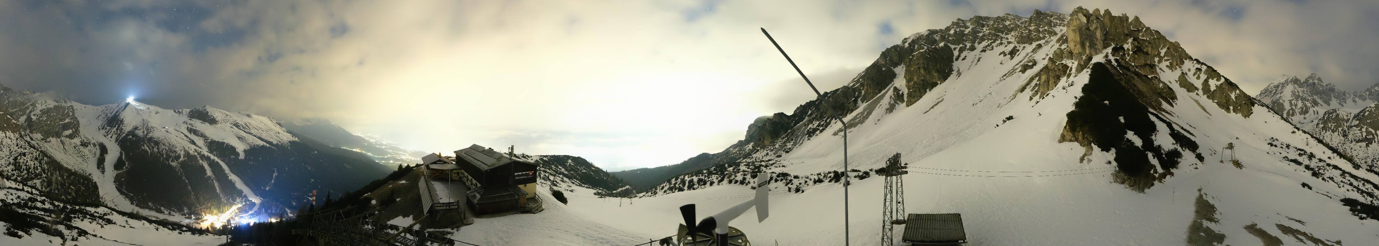 Archiv Foto Webcam Axams: Blick vom Birgitzköpflhaus