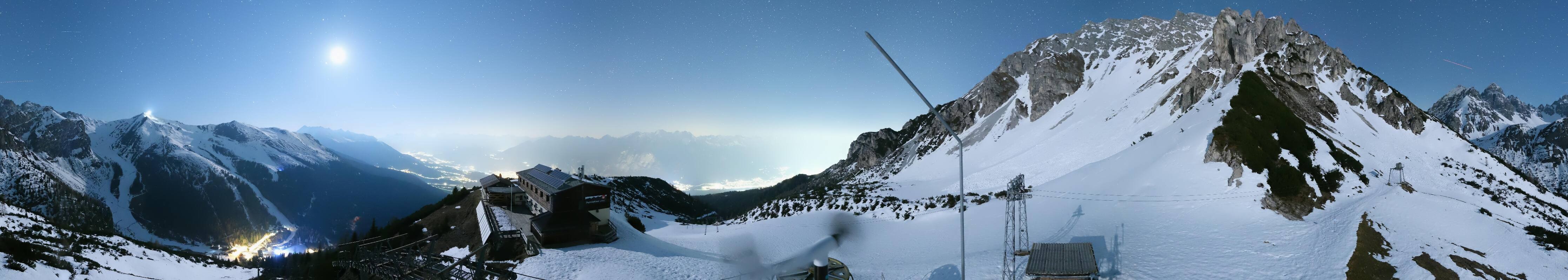 Archiv Foto Webcam Axams: Blick vom Birgitzköpflhaus