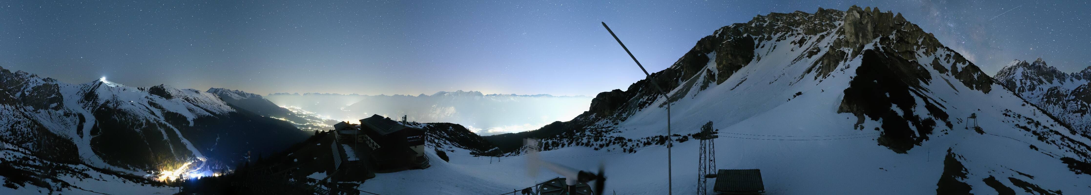 Archiv Foto Webcam Axams: Blick vom Birgitzköpflhaus