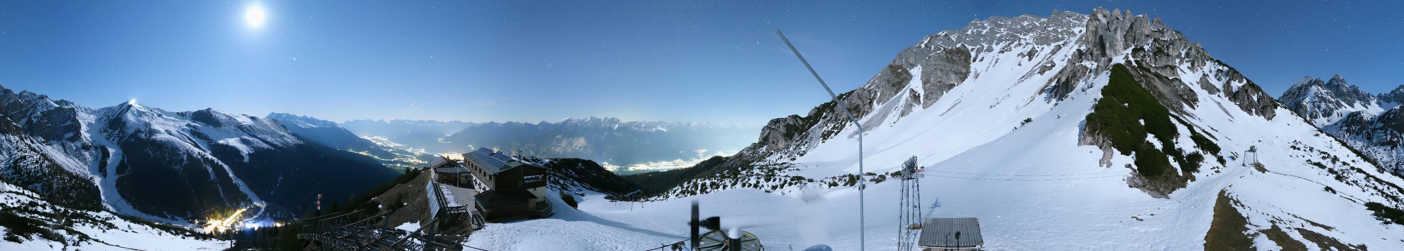 Archiv Foto Webcam Axams: Blick vom Birgitzköpflhaus