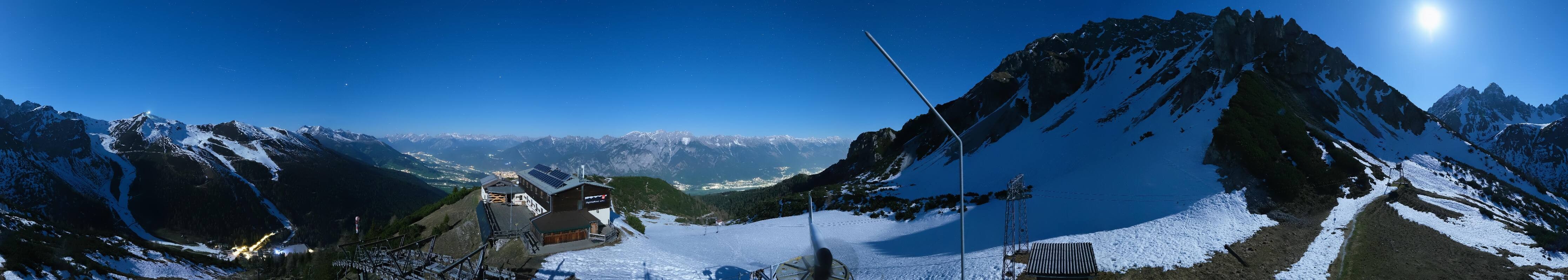 Archiv Foto Webcam Axams: Blick vom Birgitzköpflhaus