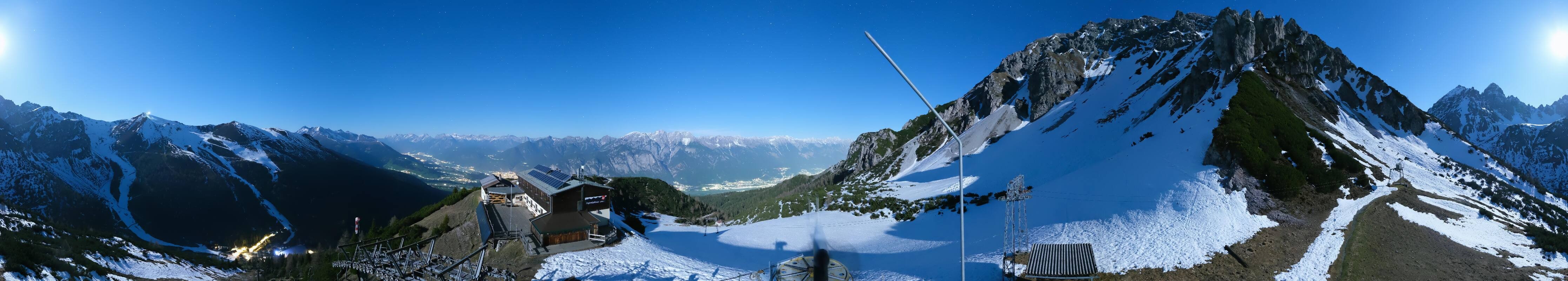Archiv Foto Webcam Axams: Blick vom Birgitzköpflhaus