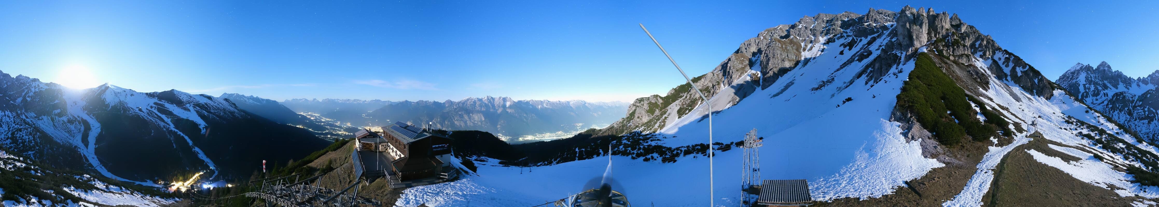 Archiv Foto Webcam Axams: Blick vom Birgitzköpflhaus