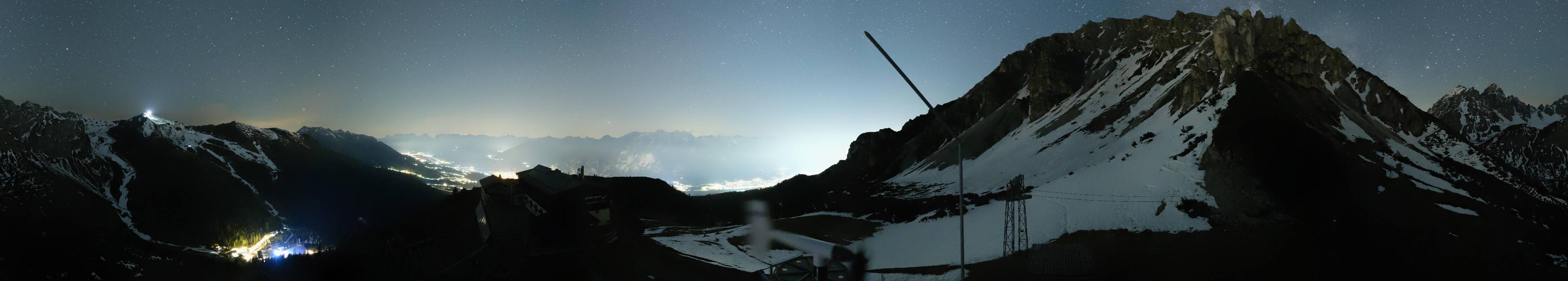 Archiv Foto Webcam Axams: Blick vom Birgitzköpflhaus
