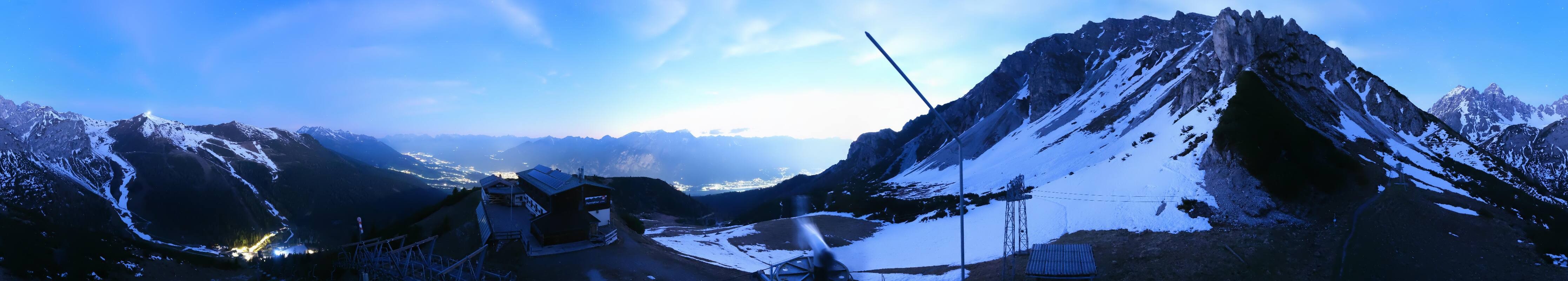 Archiv Foto Webcam Axams: Blick vom Birgitzköpflhaus