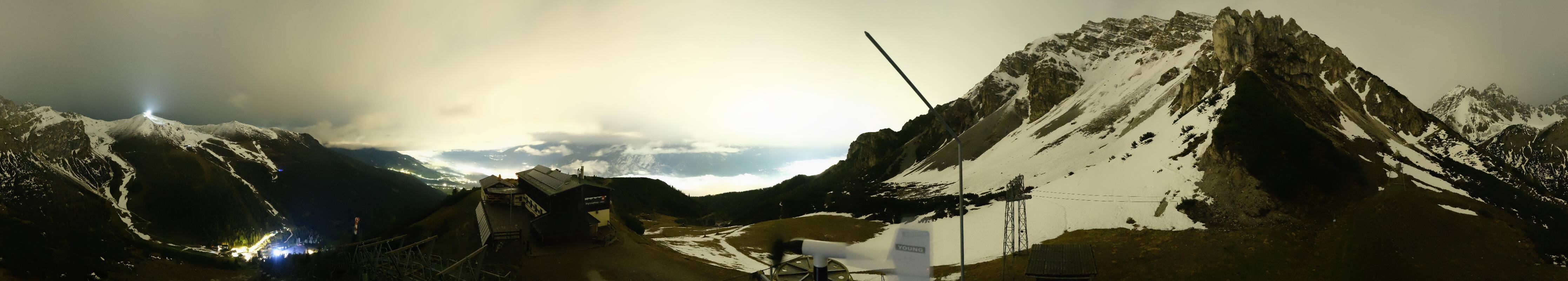 Archiv Foto Webcam Axams: Blick vom Birgitzköpflhaus