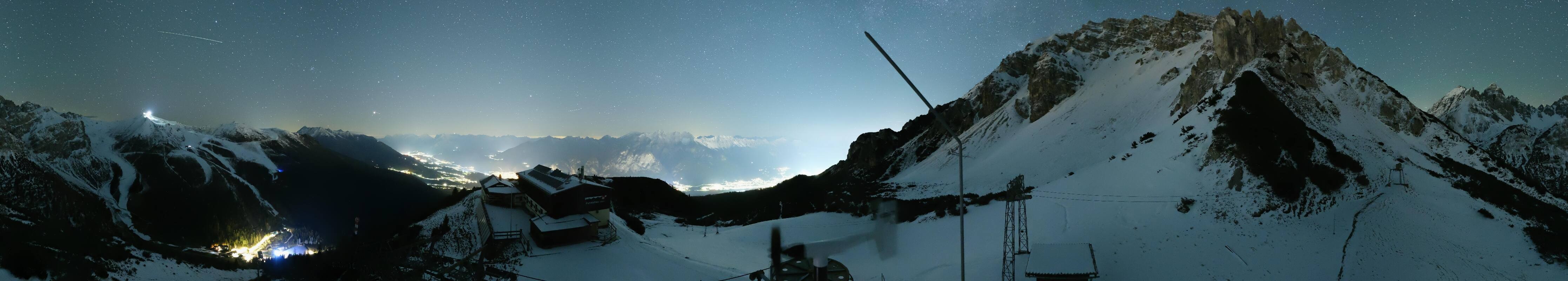 Archiv Foto Webcam Axams: Blick vom Birgitzköpflhaus