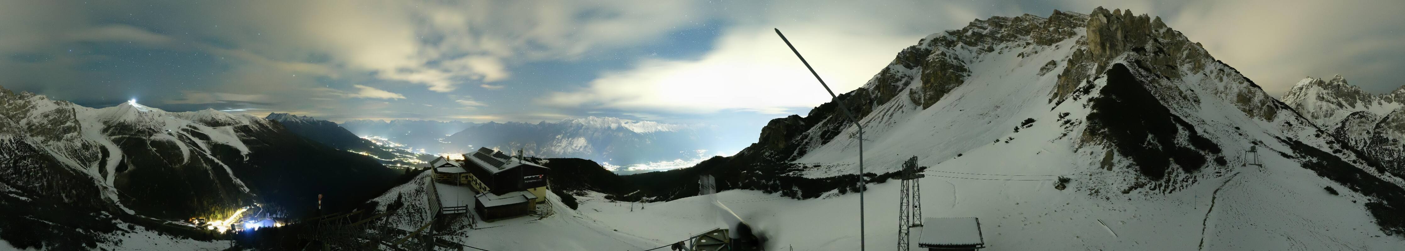 Archiv Foto Webcam Axams: Blick vom Birgitzköpflhaus
