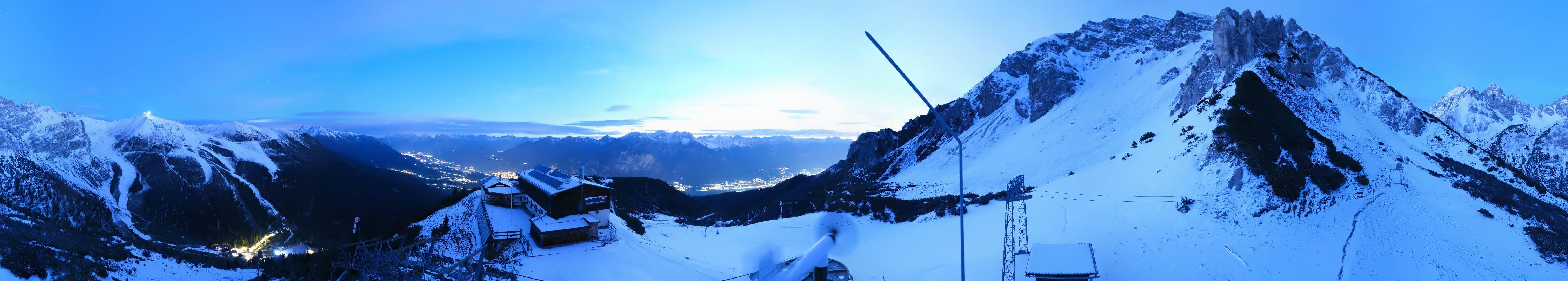 Archiv Foto Webcam Axams: Blick vom Birgitzköpflhaus