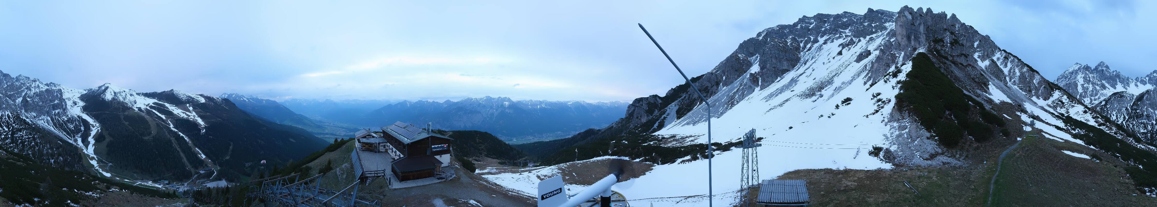 Archiv Foto Webcam Axams: Blick vom Birgitzköpflhaus