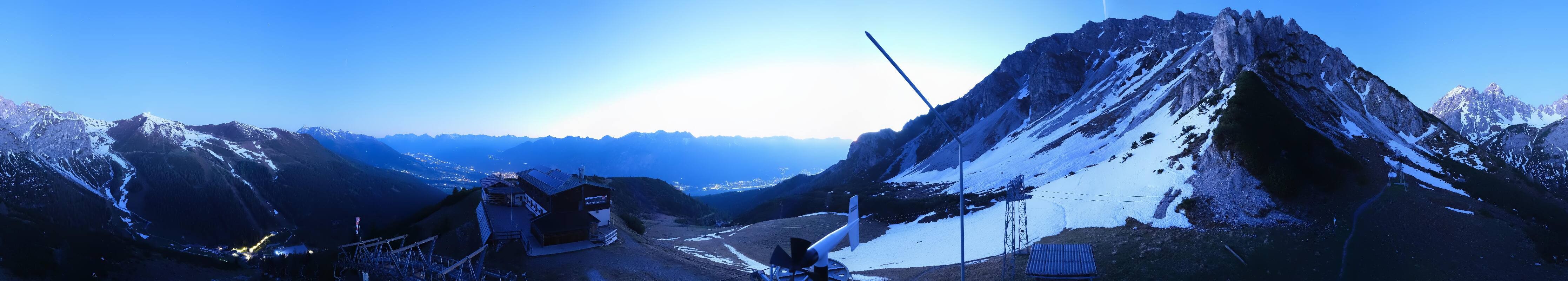 Archiv Foto Webcam Axams: Blick vom Birgitzköpflhaus