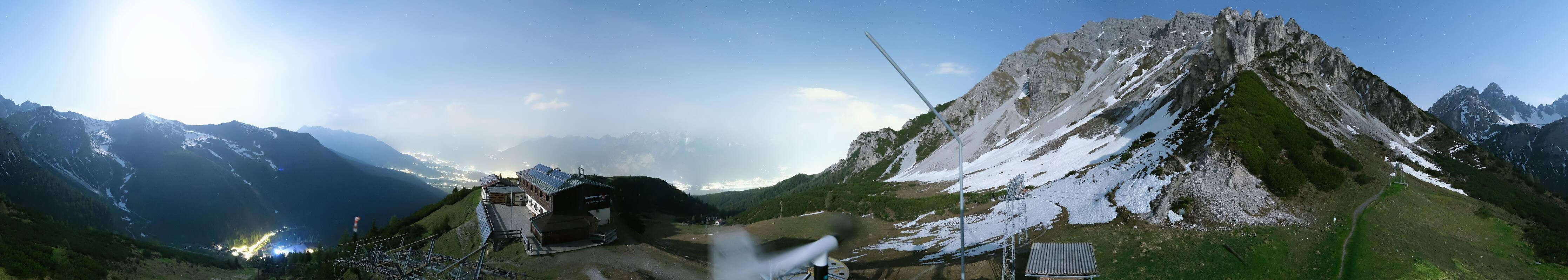 Archiv Foto Webcam Axams: Blick vom Birgitzköpflhaus