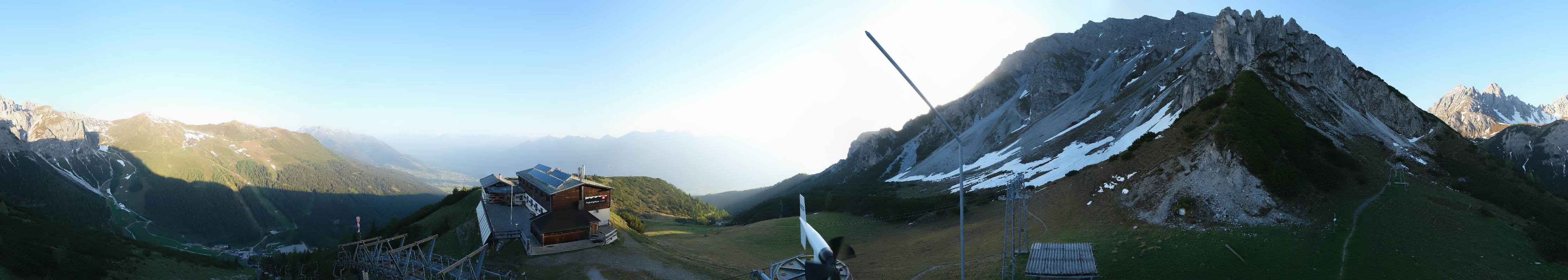 Archiv Foto Webcam Axams: Blick vom Birgitzköpflhaus