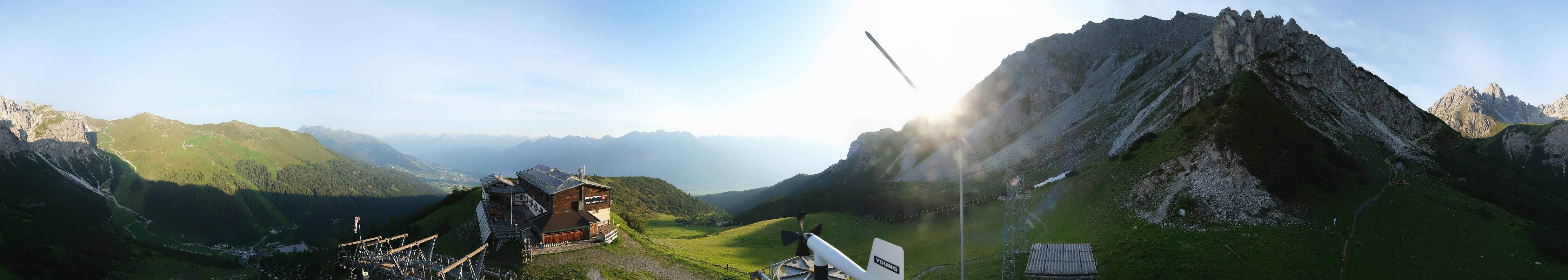 Archiv Foto Webcam Axams: Blick vom Birgitzköpflhaus