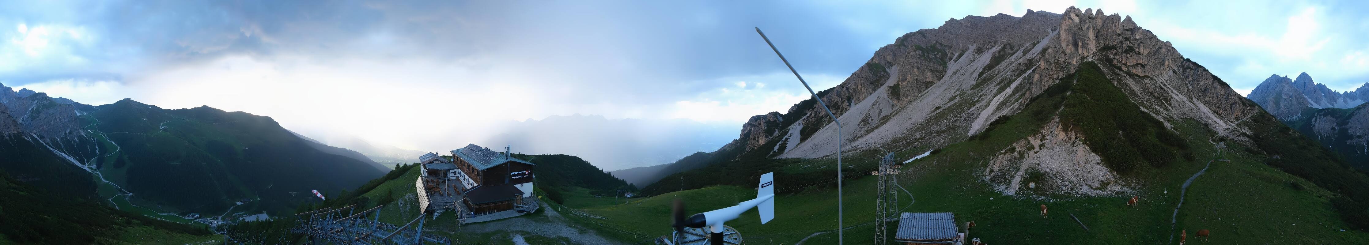 Archiv Foto Webcam Axams: Blick vom Birgitzköpflhaus
