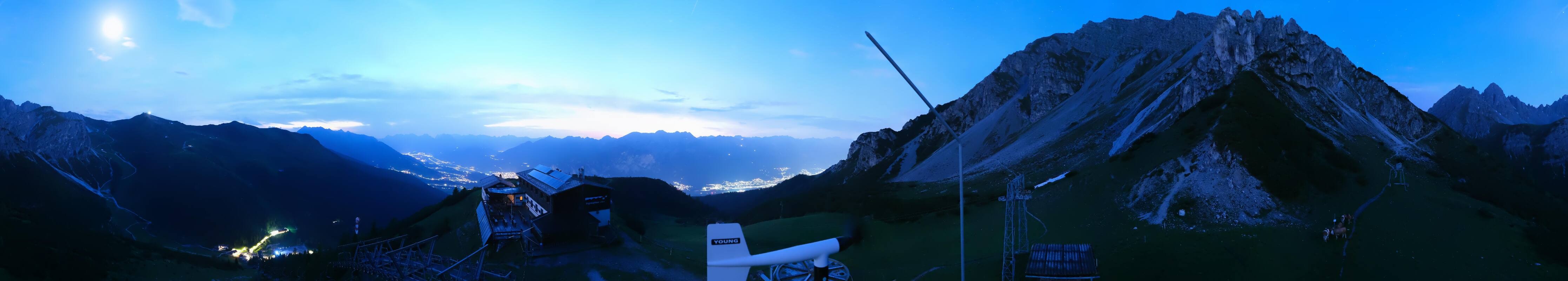 Archiv Foto Webcam Axams: Blick vom Birgitzköpflhaus