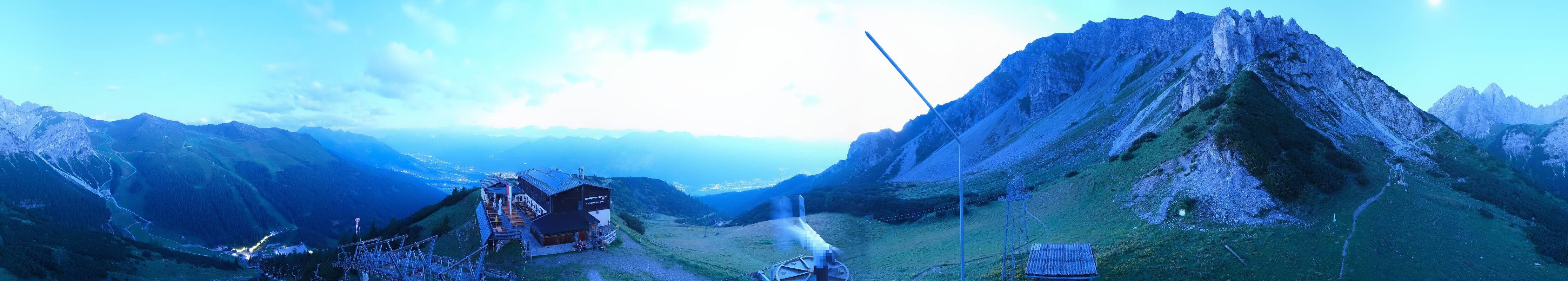 Archiv Foto Webcam Axams: Blick vom Birgitzköpflhaus