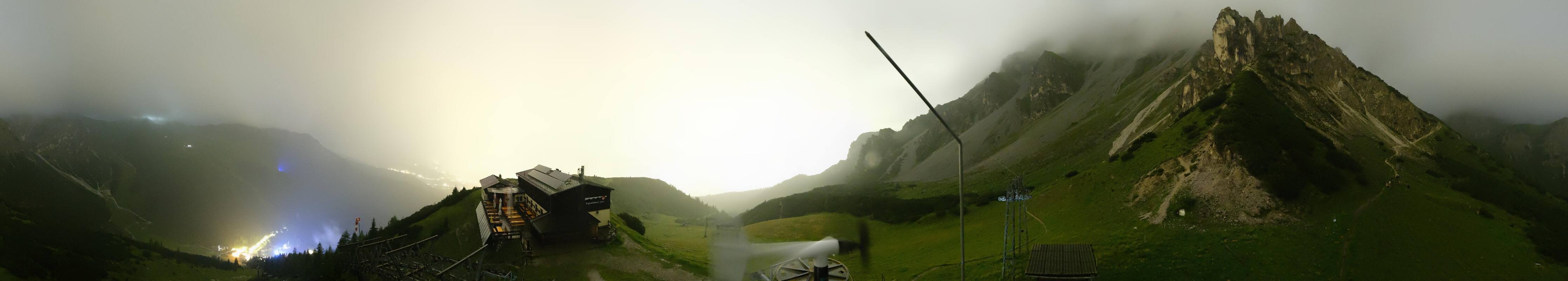 Archiv Foto Webcam Axams: Blick vom Birgitzköpflhaus