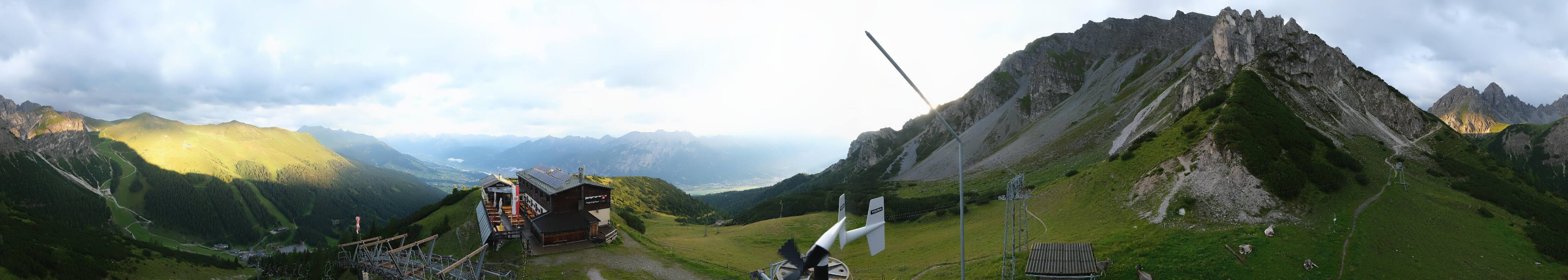 Archiv Foto Webcam Axams: Blick vom Birgitzköpflhaus