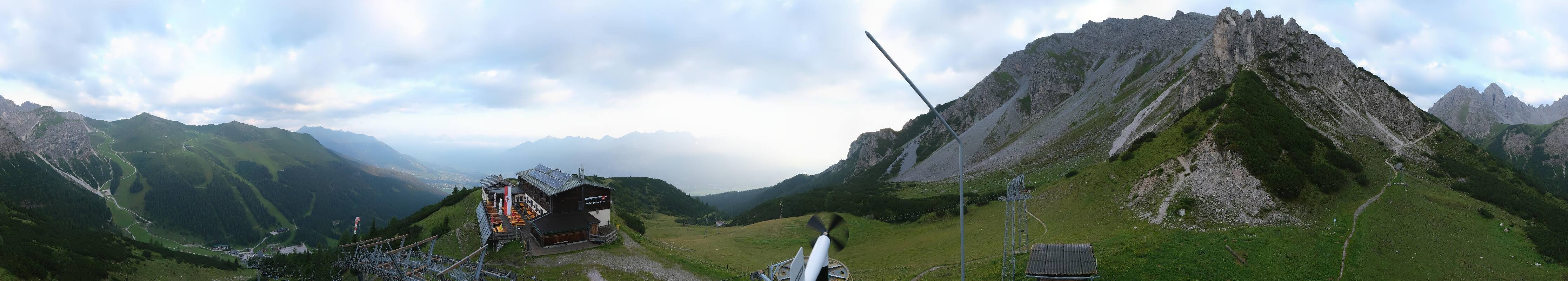 Archiv Foto Webcam Axams: Blick vom Birgitzköpflhaus