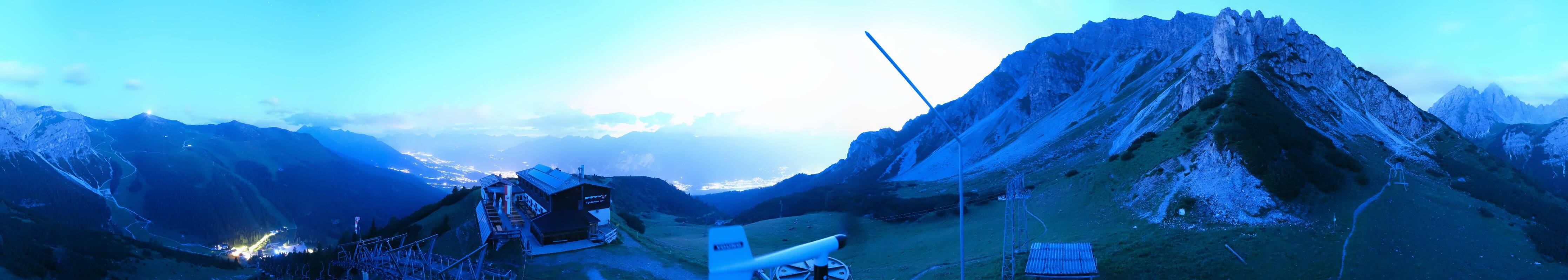 Archiv Foto Webcam Axams: Blick vom Birgitzköpflhaus