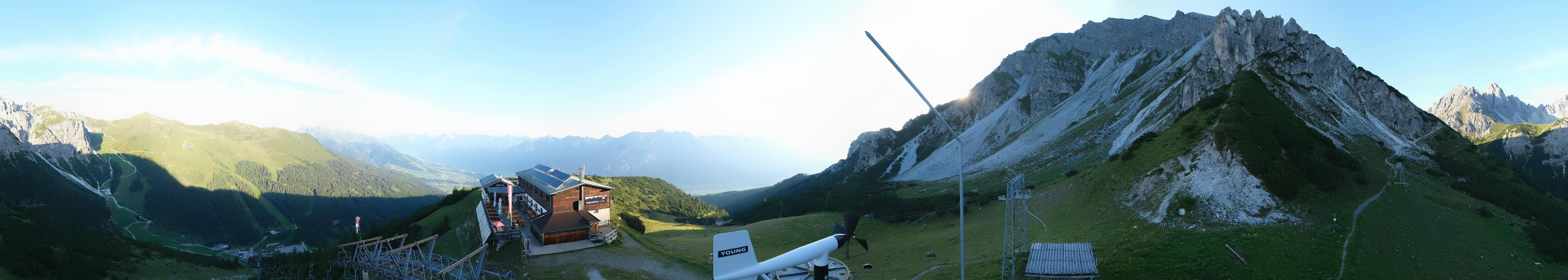 Archiv Foto Webcam Axams: Blick vom Birgitzköpflhaus