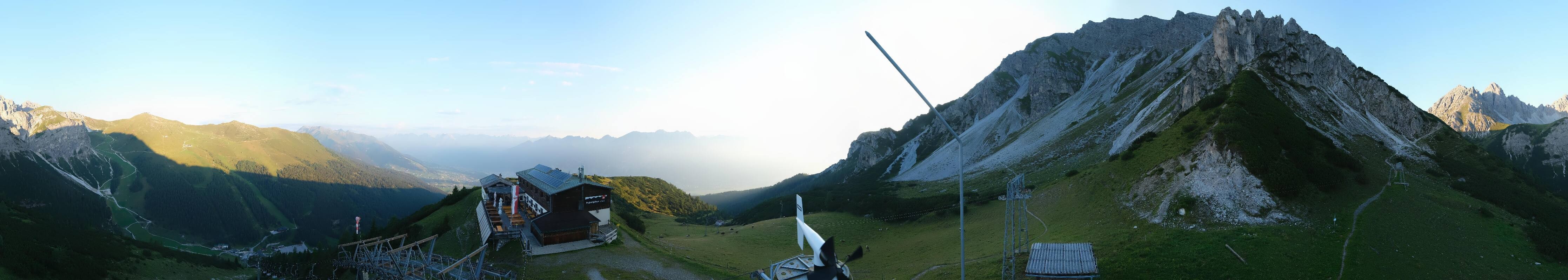 Archiv Foto Webcam Axams: Blick vom Birgitzköpflhaus