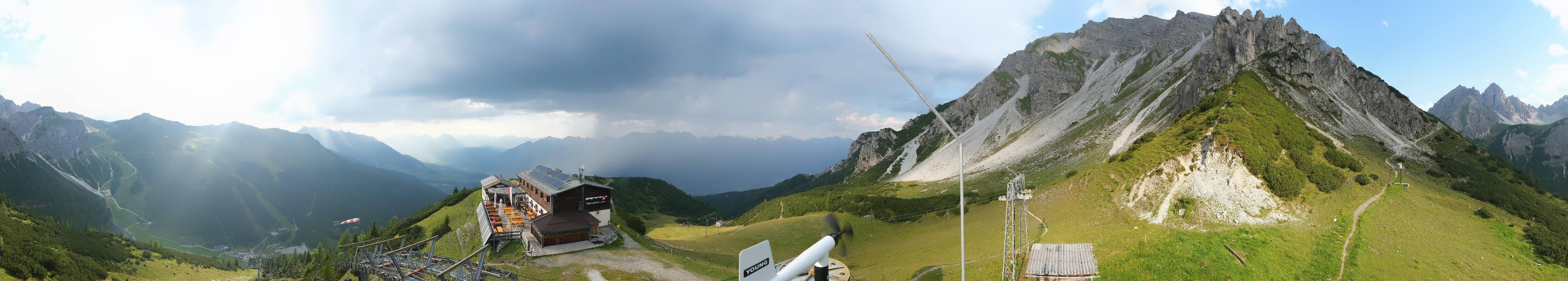 Archiv Foto Webcam Axams: Blick vom Birgitzköpflhaus