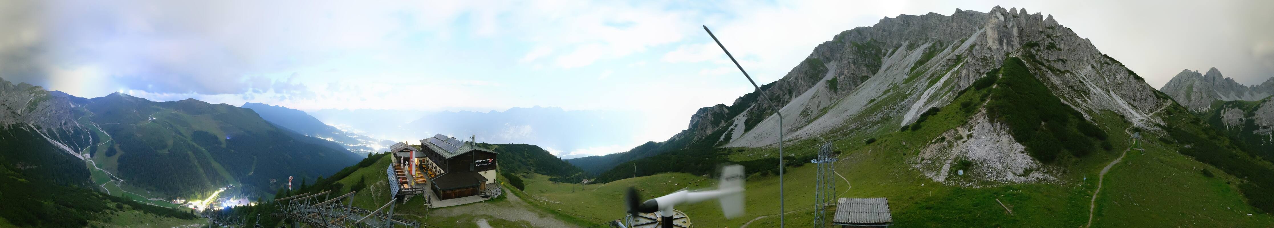 Archiv Foto Webcam Axams: Blick vom Birgitzköpflhaus