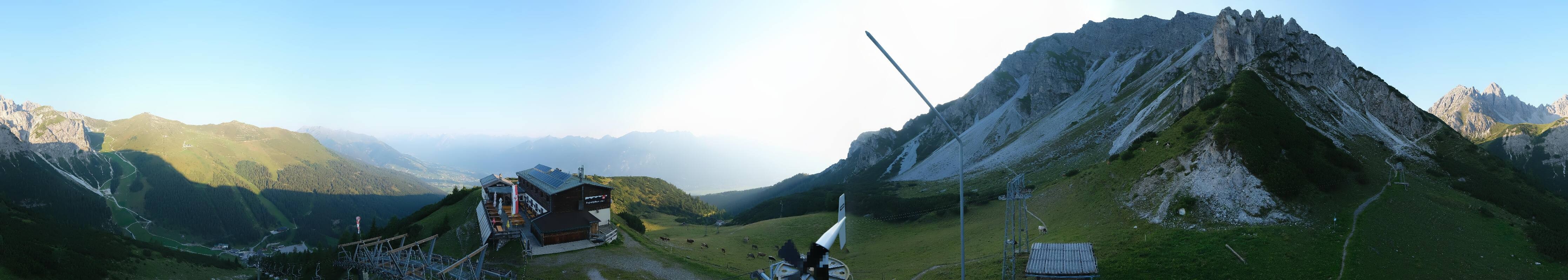Archiv Foto Webcam Axams: Blick vom Birgitzköpflhaus