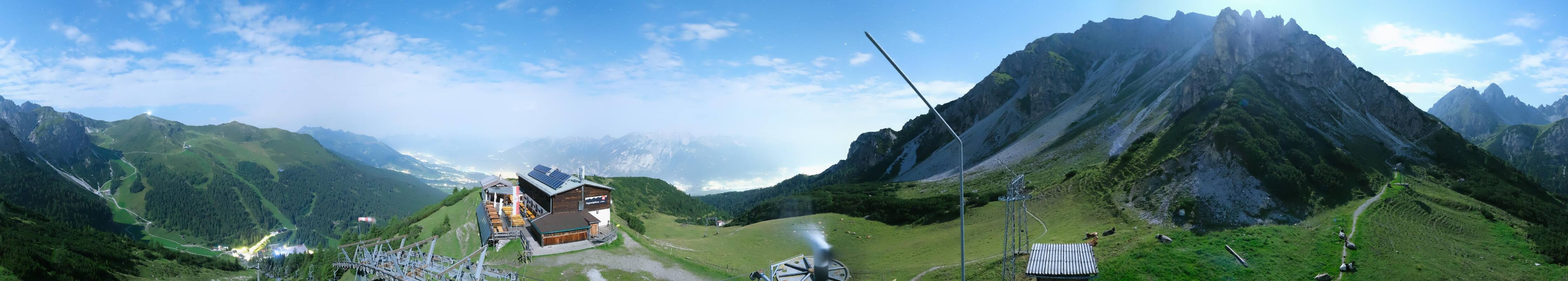 Archiv Foto Webcam Axams: Blick vom Birgitzköpflhaus