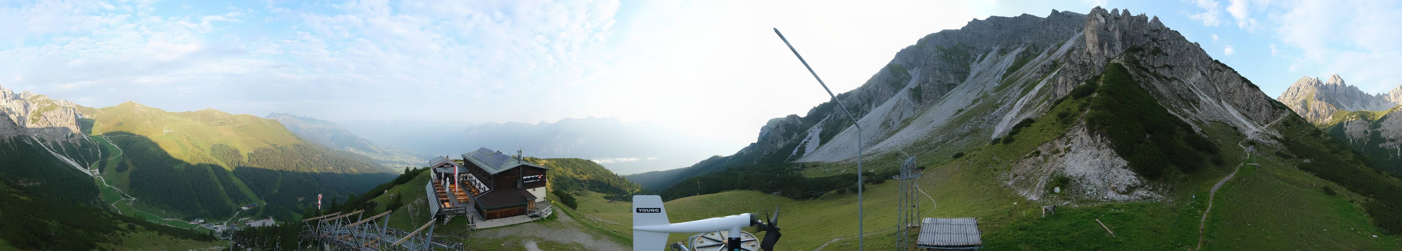 Archiv Foto Webcam Axams: Blick vom Birgitzköpflhaus